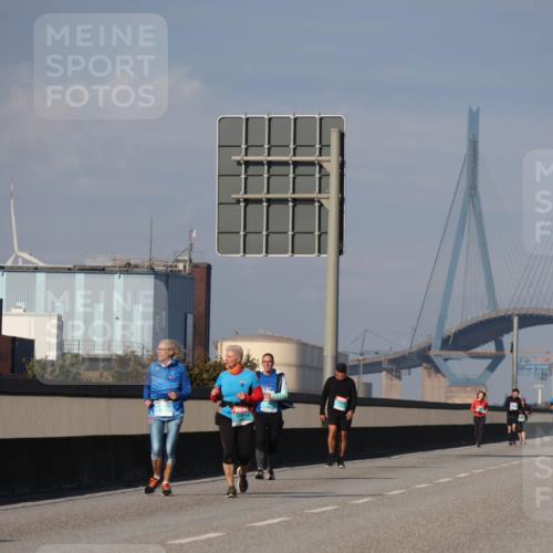 03.10.2025 - Köhlbrandbrückenlauf Luisa Fischer http://msf.ph/oto/8988560 03.10.2025 11:24:52 Position 3  meine-sportfotos.de