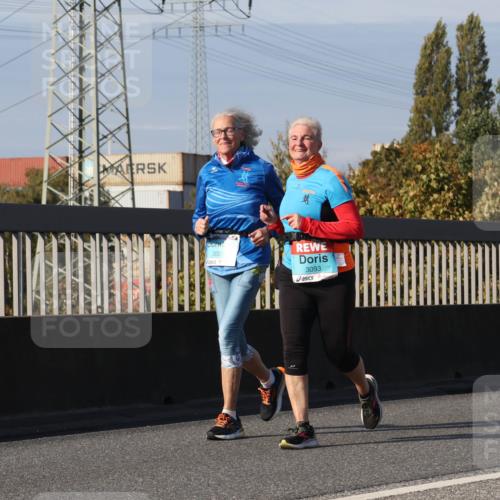 03.10.2025 - Köhlbrandbrückenlauf Luisa Fischer http://msf.ph/oto/8988653 03.10.2025 11:25:13 Position 3 3092, 3093 meine-sportfotos.de