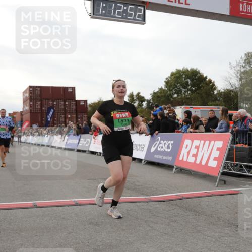 03.10.2025 - Köhlbrandbrückenlauf Yannick Fuchs http://msf.ph/oto/8988794 03.10.2025 16:12:50 Ziel 7341, 7354, 7358, 7443, 7457, 7482, 7653, 8292, 8294 meine-sportfotos.de