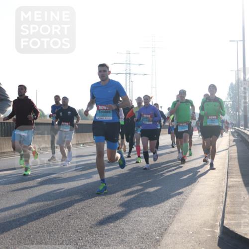 03.10.2025 - Köhlbrandbrückenlauf Luisa Fischer http://msf.ph/oto/8988799 03.10.2025 10:12:00 Position 3 1007, 1023 meine-sportfotos.de