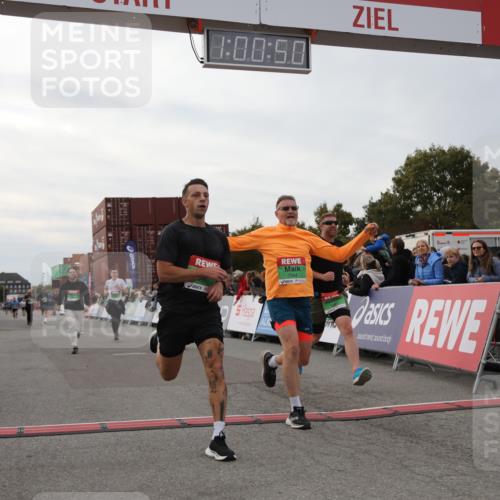03.10.2025 - Köhlbrandbrückenlauf Yannick Fuchs http://msf.ph/oto/8988836 03.10.2025 16:00:48 Ziel 7189, 7223, 7259, 7522, 7561, 7584, 7600, 8676, 8883, 8940, 9736 meine-sportfotos.de