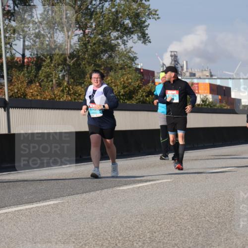 03.10.2025 - Köhlbrandbrückenlauf Luisa Fischer http://msf.ph/oto/8988868 03.10.2025 11:26:03 Position 3 2639, 2650 meine-sportfotos.de