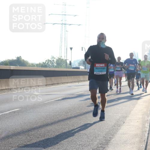 03.10.2025 - Köhlbrandbrückenlauf Luisa Fischer http://msf.ph/oto/8988904 03.10.2025 10:12:06 Position 3 1230, 3193, 1 meine-sportfotos.de