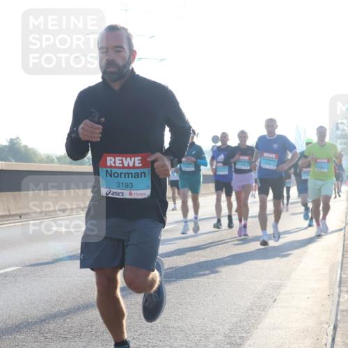 03.10.2025 - Köhlbrandbrückenlauf Luisa Fischer http://msf.ph/oto/8988918 03.10.2025 10:12:07 Position 3 3193, 1 meine-sportfotos.de