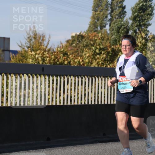 03.10.2025 - Köhlbrandbrückenlauf Luisa Fischer http://msf.ph/oto/8988951 03.10.2025 11:26:08 Position 3 2650 meine-sportfotos.de