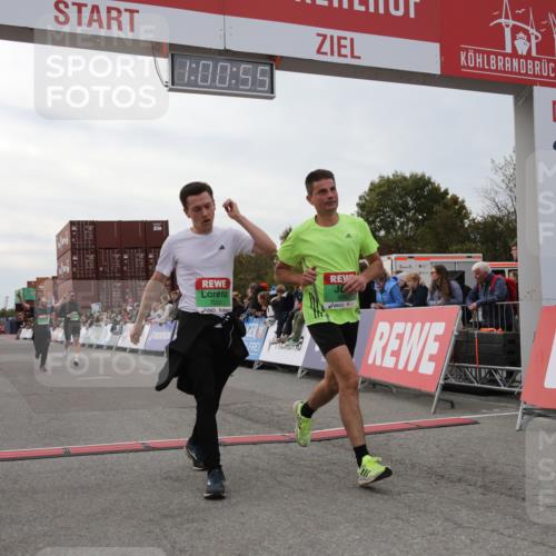 03.10.2025 - Köhlbrandbrückenlauf Yannick Fuchs http://msf.ph/oto/8988978 03.10.2025 16:00:53 Ziel 7223, 7294, 7522, 8676, 8883, 8940, 9736 meine-sportfotos.de