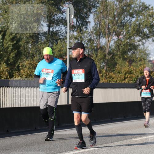 03.10.2025 - Köhlbrandbrückenlauf Luisa Fischer http://msf.ph/oto/8988993 03.10.2025 11:26:10 Position 3 2647, 2664 meine-sportfotos.de