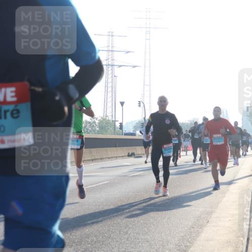 03.10.2025 - Köhlbrandbrückenlauf Luisa Fischer http://msf.ph/oto/8989018 03.10.2025 10:12:13 Position 3 1050, 1 meine-sportfotos.de