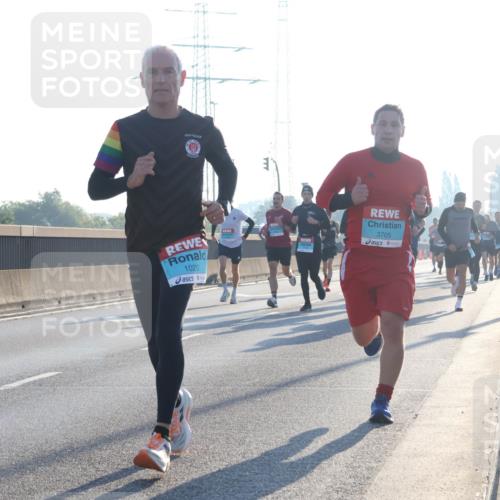 03.10.2025 - Köhlbrandbrückenlauf Luisa Fischer http://msf.ph/oto/8989047 03.10.2025 10:12:14 Position 3 1020, 3705, 1 meine-sportfotos.de
