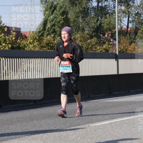 03.10.2025 - Köhlbrandbrückenlauf Luisa Fischer http://msf.ph/oto/8989057 03.10.2025 11:26:15 Position 3 2236 meine-sportfotos.de
