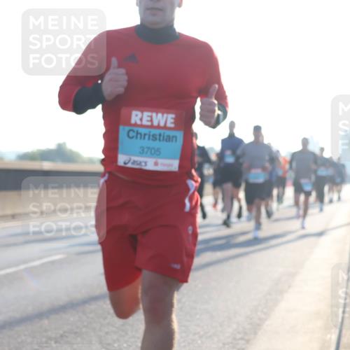 03.10.2025 - Köhlbrandbrückenlauf Luisa Fischer http://msf.ph/oto/8989069 03.10.2025 10:12:16 Position 3 3705, 4 meine-sportfotos.de