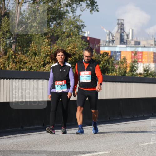 03.10.2025 - Köhlbrandbrückenlauf Luisa Fischer http://msf.ph/oto/8989107 03.10.2025 11:26:54 Position 3 2490, 2132 meine-sportfotos.de