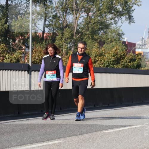 03.10.2025 - Köhlbrandbrückenlauf Luisa Fischer http://msf.ph/oto/8989139 03.10.2025 11:26:58 Position 3 2490, 2132 meine-sportfotos.de