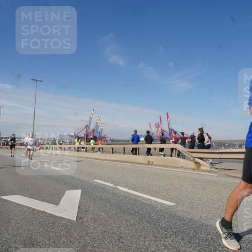 03.10.2025 - Köhlbrandbrückenlauf Matties Gatica Varas http://msf.ph/oto/8989140 03.10.2025 12:36:12 Position 2 2016 meine-sportfotos.de
