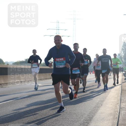 03.10.2025 - Köhlbrandbrückenlauf Luisa Fischer http://msf.ph/oto/8989186 03.10.2025 10:12:23 Position 3 1265, 1 meine-sportfotos.de