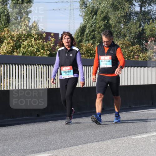 03.10.2025 - Köhlbrandbrückenlauf Luisa Fischer http://msf.ph/oto/8989190 03.10.2025 11:27:02 Position 3 2490, 2132 meine-sportfotos.de
