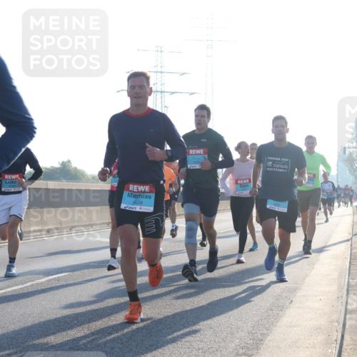 03.10.2025 - Köhlbrandbrückenlauf Luisa Fischer http://msf.ph/oto/8989203 03.10.2025 10:12:24 Position 3 265, 5, 5, 3628, 3763, 2024, 3223, 1 meine-sportfotos.de