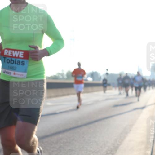 03.10.2025 - Köhlbrandbrückenlauf Luisa Fischer http://msf.ph/oto/8989259 03.10.2025 10:12:28 Position 3 1462 meine-sportfotos.de