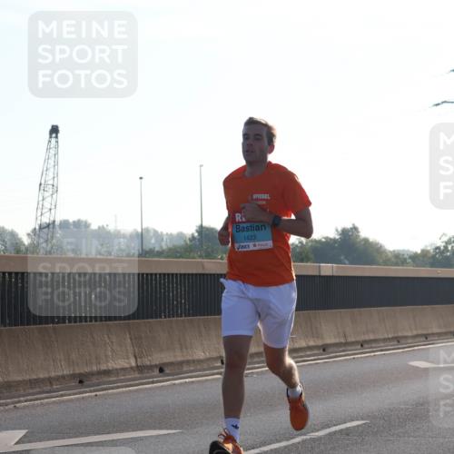 03.10.2025 - Köhlbrandbrückenlauf Luisa Fischer http://msf.ph/oto/8989287 03.10.2025 10:12:30 Position 3 1423 meine-sportfotos.de
