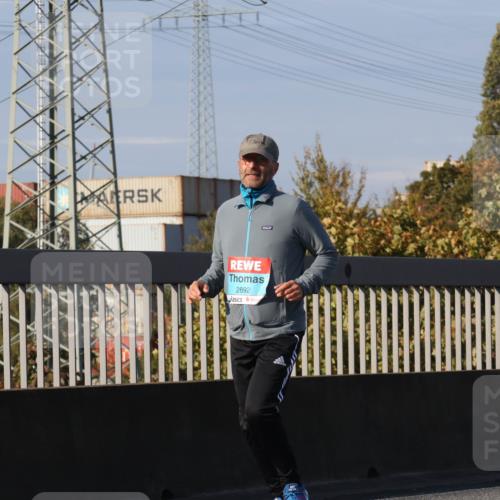 03.10.2025 - Köhlbrandbrückenlauf Luisa Fischer http://msf.ph/oto/8989297 03.10.2025 11:28:03 Position 3 2692 meine-sportfotos.de