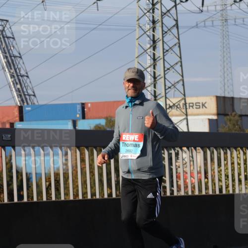 03.10.2025 - Köhlbrandbrückenlauf Luisa Fischer http://msf.ph/oto/8989309 03.10.2025 11:28:04 Position 3 780, 2692 meine-sportfotos.de