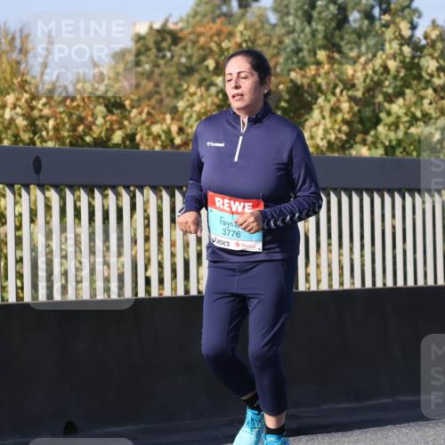 03.10.2025 - Köhlbrandbrückenlauf Luisa Fischer http://msf.ph/oto/8989333 03.10.2025 11:28:47 Position 3 3776 meine-sportfotos.de