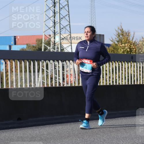 03.10.2025 - Köhlbrandbrückenlauf Luisa Fischer http://msf.ph/oto/8989358 03.10.2025 11:28:48 Position 3 780, 3776 meine-sportfotos.de