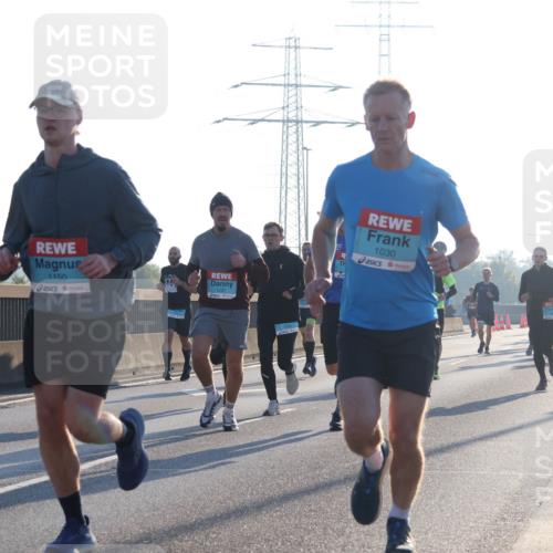 03.10.2025 - Köhlbrandbrückenlauf Luisa Fischer http://msf.ph/oto/8989371 03.10.2025 10:12:36 Position 3 1150, 1030 meine-sportfotos.de