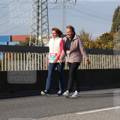 03.10.2025 - Köhlbrandbrückenlauf Luisa Fischer http://msf.ph/oto/8989470 03.10.2025 11:30:06 Position 3 780, 2908 meine-sportfotos.de
