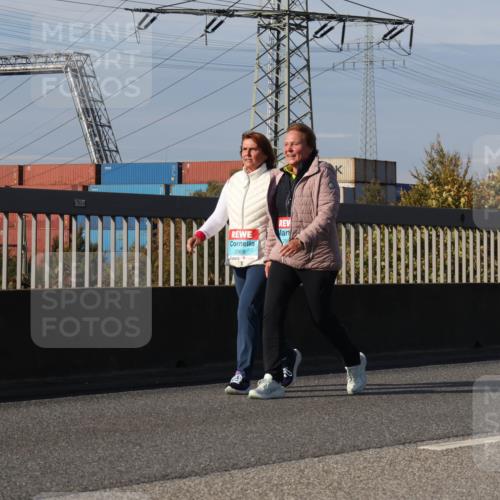03.10.2025 - Köhlbrandbrückenlauf Luisa Fischer http://msf.ph/oto/8989481 03.10.2025 11:30:07 Position 3 780, 2908 meine-sportfotos.de