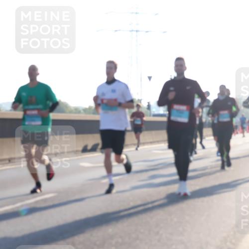 03.10.2025 - Köhlbrandbrückenlauf Luisa Fischer http://msf.ph/oto/8989531 03.10.2025 10:12:46 Position 3  meine-sportfotos.de