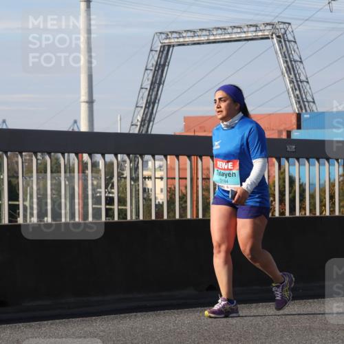 03.10.2025 - Köhlbrandbrückenlauf Luisa Fischer http://msf.ph/oto/8989626 03.10.2025 11:30:25 Position 3 3184, 780 meine-sportfotos.de