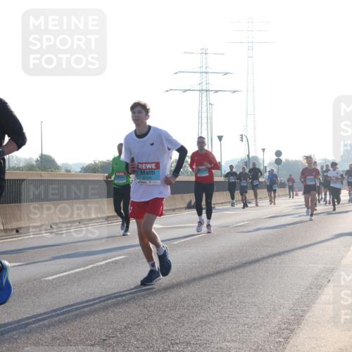 03.10.2025 - Köhlbrandbrückenlauf Luisa Fischer http://msf.ph/oto/8989633 03.10.2025 10:12:52 Position 3 1067, 2728, 1 meine-sportfotos.de