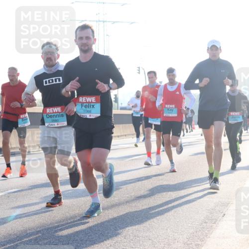 03.10.2025 - Köhlbrandbrückenlauf Luisa Fischer http://msf.ph/oto/8989731 03.10.2025 10:13:03 Position 3 2815, 1210, 2880, 1068 meine-sportfotos.de