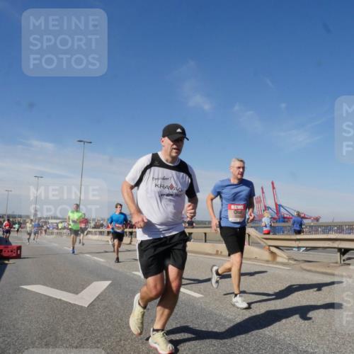 03.10.2025 - Köhlbrandbrückenlauf Matties Gatica Varas http://msf.ph/oto/8989822 03.10.2025 12:38:13 Position 2  meine-sportfotos.de