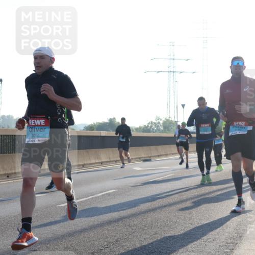 03.10.2025 - Köhlbrandbrückenlauf Luisa Fischer http://msf.ph/oto/8989919 03.10.2025 10:13:26 Position 3 3091, 3118 meine-sportfotos.de