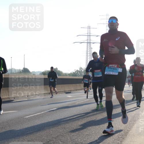 03.10.2025 - Köhlbrandbrückenlauf Luisa Fischer http://msf.ph/oto/8989924 03.10.2025 10:13:27 Position 3 50, 3118, 1 meine-sportfotos.de