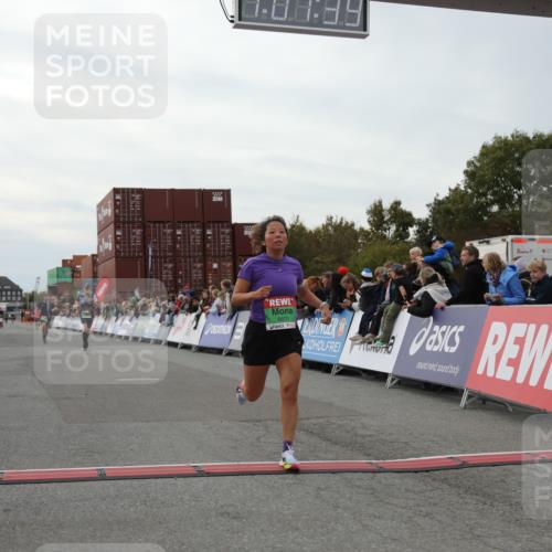 03.10.2025 - Köhlbrandbrückenlauf Yannick Fuchs http://msf.ph/oto/8989939 03.10.2025 16:01:37 Ziel 7144, 7805, 8800, 8990, 9453 meine-sportfotos.de