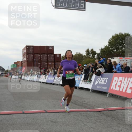03.10.2025 - Köhlbrandbrückenlauf Yannick Fuchs http://msf.ph/oto/8989947 03.10.2025 16:01:37 Ziel 7144, 7805, 8800, 8990, 9453 meine-sportfotos.de