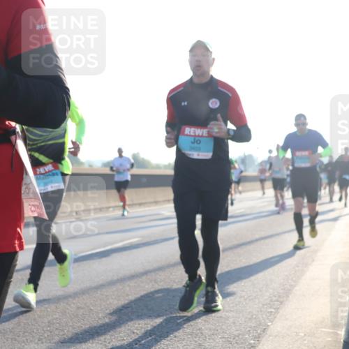03.10.2025 - Köhlbrandbrückenlauf Luisa Fischer http://msf.ph/oto/8989952 03.10.2025 10:13:31 Position 3 3574, 3403 meine-sportfotos.de