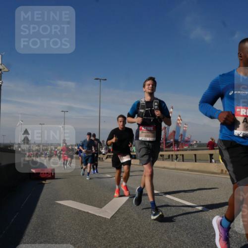 03.10.2025 - Köhlbrandbrückenlauf Matties Gatica Varas http://msf.ph/oto/8989957 03.10.2025 12:38:45 Position 2 4763, 5718 meine-sportfotos.de