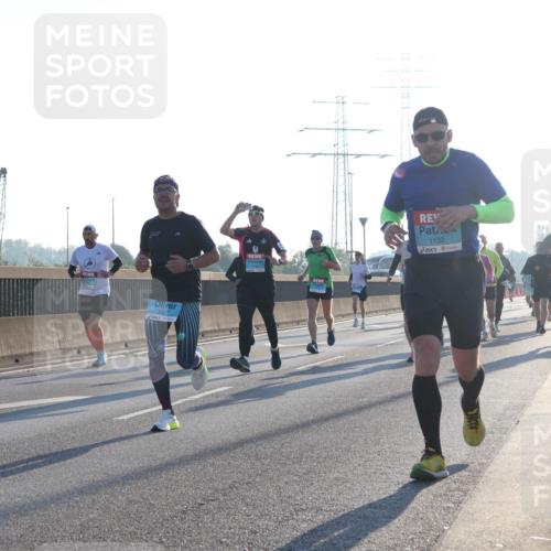 03.10.2025 - Köhlbrandbrückenlauf Luisa Fischer http://msf.ph/oto/8989966 03.10.2025 10:13:32 Position 3 1132, 1 meine-sportfotos.de