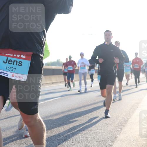 03.10.2025 - Köhlbrandbrückenlauf Luisa Fischer http://msf.ph/oto/8990009 03.10.2025 10:13:37 Position 3 1231 meine-sportfotos.de