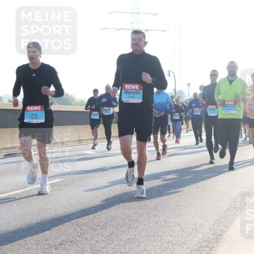 03.10.2025 - Köhlbrandbrückenlauf Luisa Fischer http://msf.ph/oto/8990103 03.10.2025 10:13:48 Position 3 3749, 1197, 2889 meine-sportfotos.de