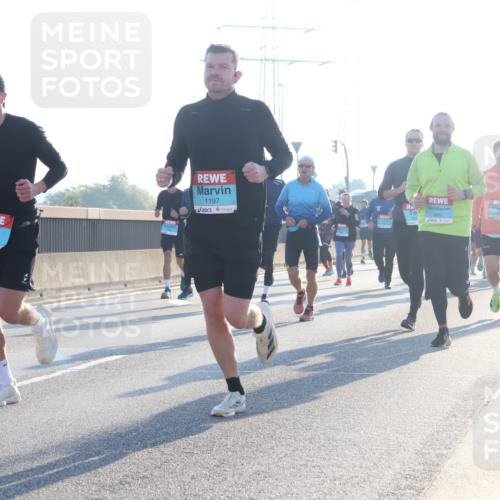 03.10.2025 - Köhlbrandbrückenlauf Luisa Fischer http://msf.ph/oto/8990106 03.10.2025 10:13:49 Position 3 3749, 1197, 2889 meine-sportfotos.de