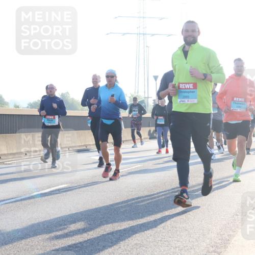 03.10.2025 - Köhlbrandbrückenlauf Luisa Fischer http://msf.ph/oto/8990117 03.10.2025 10:13:50 Position 3 2889, 1292 meine-sportfotos.de