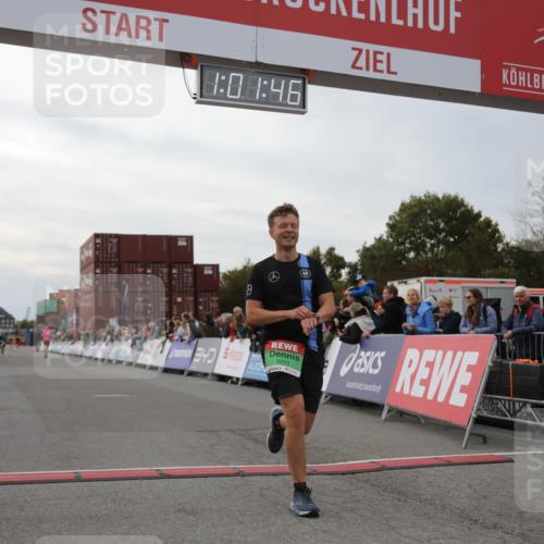 03.10.2025 - Köhlbrandbrückenlauf Yannick Fuchs http://msf.ph/oto/8990131 03.10.2025 16:01:44 Ziel 7805, 9453 meine-sportfotos.de