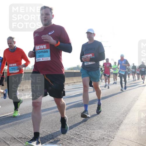 03.10.2025 - Köhlbrandbrückenlauf Luisa Fischer http://msf.ph/oto/8990288 03.10.2025 10:14:11 Position 3 3719, 3603 meine-sportfotos.de