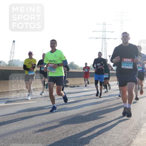03.10.2025 - Köhlbrandbrückenlauf Luisa Fischer http://msf.ph/oto/8990317 03.10.2025 10:14:15 Position 3 1398, 1182, 1504 meine-sportfotos.de