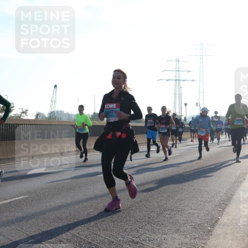 03.10.2025 - Köhlbrandbrückenlauf Luisa Fischer http://msf.ph/oto/8990375 03.10.2025 10:14:22 Position 3 1294 meine-sportfotos.de